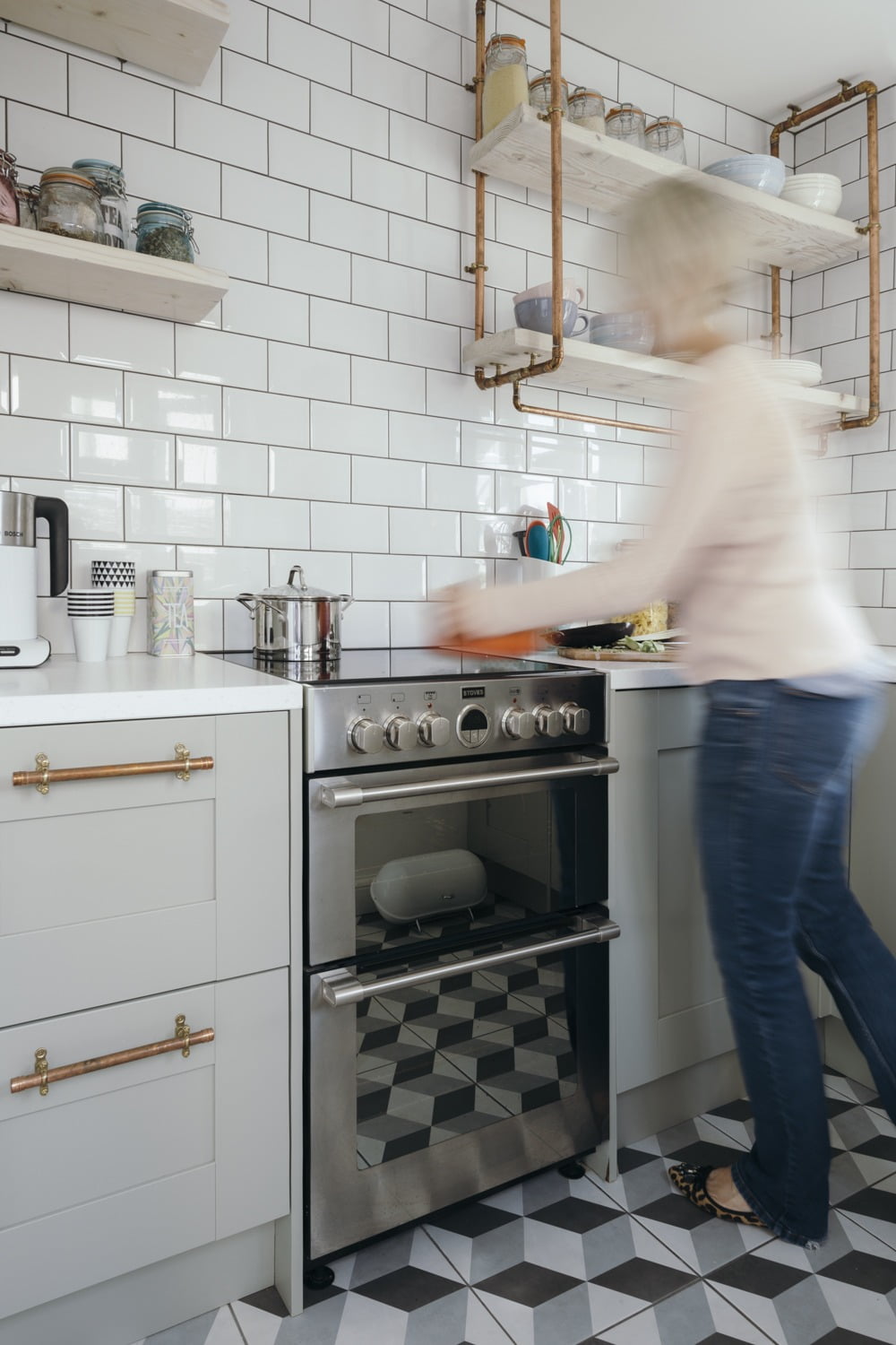 5 Cool Design Tips For Small Kitchens, Maxine Brady