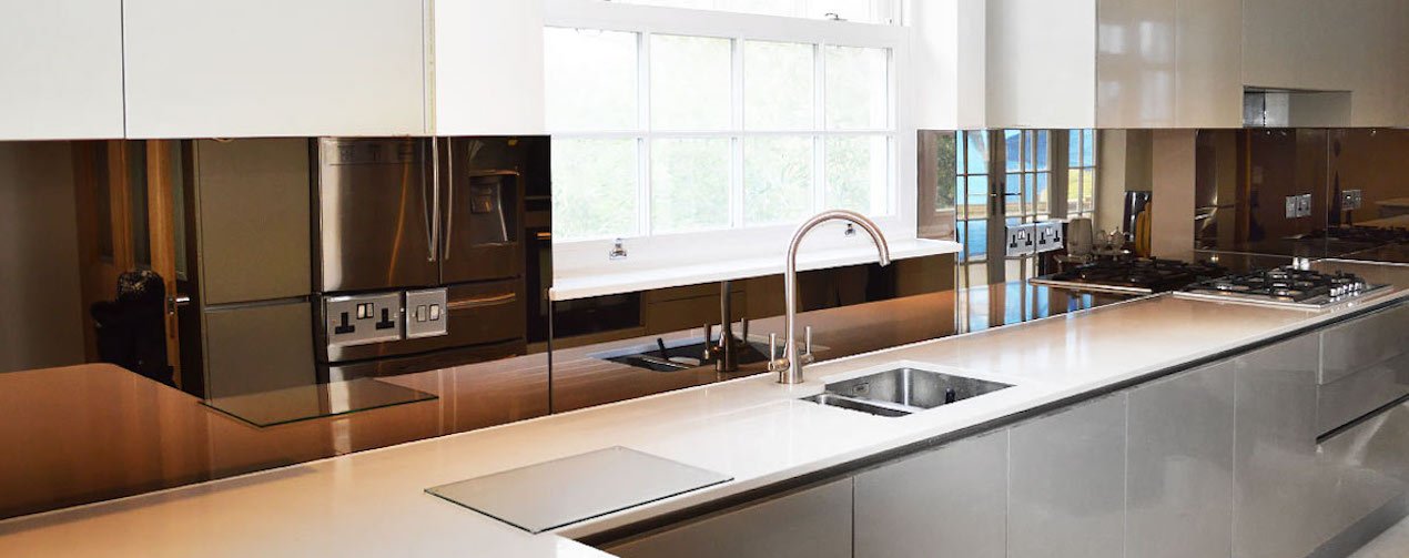 the kitchen splashback is the statement piece in your room - especially when sporting a new choice of luxe material - glass. Here's my pick of my top 5 kitchen glass splashback ideas that will turn heads. www.welovehomeblog.com