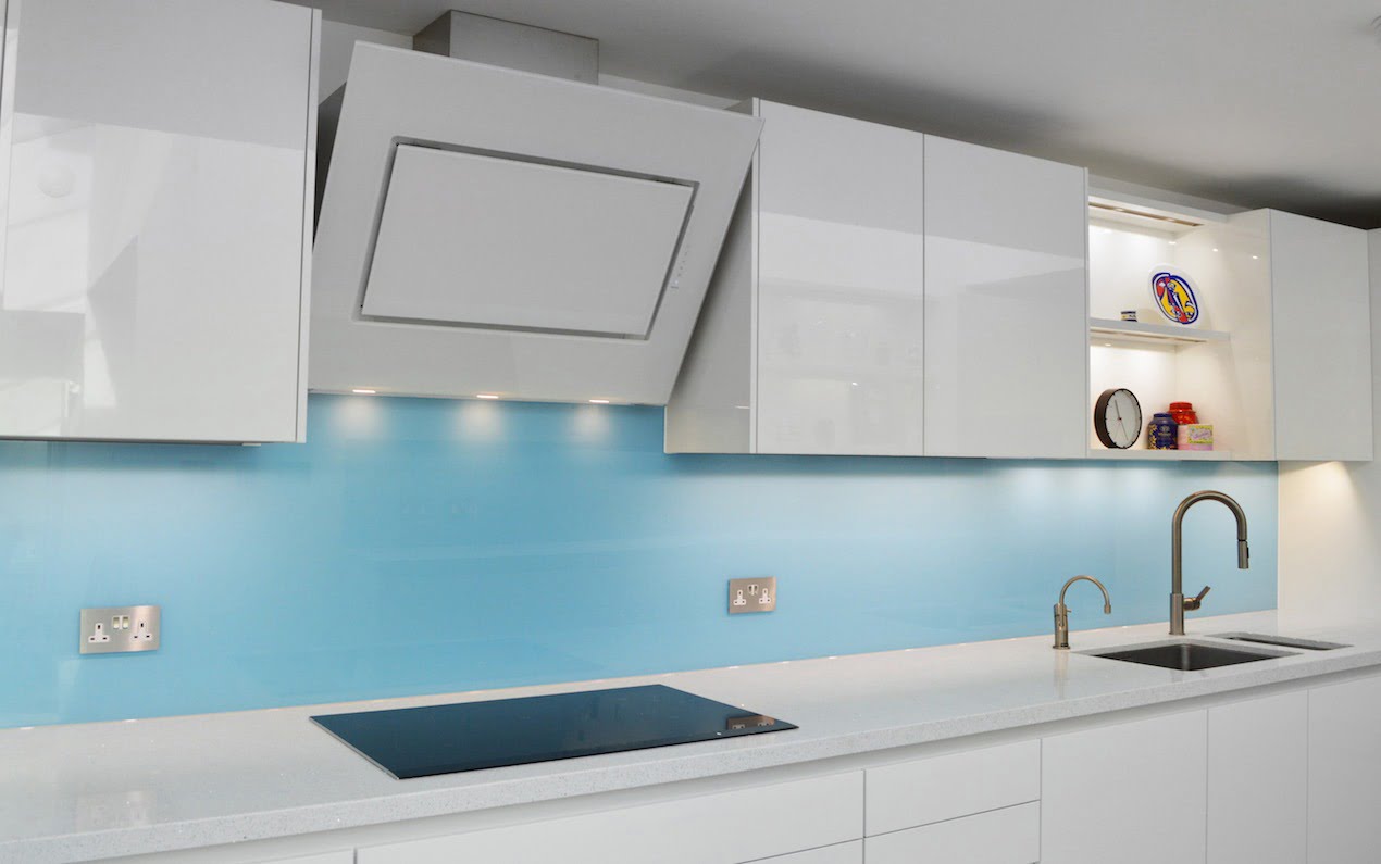 5 Impossibly Chic Glass Kitchen Splashbacks Maxine Brady Interior Stylist