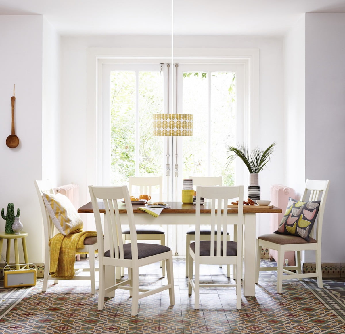 Bright dining room