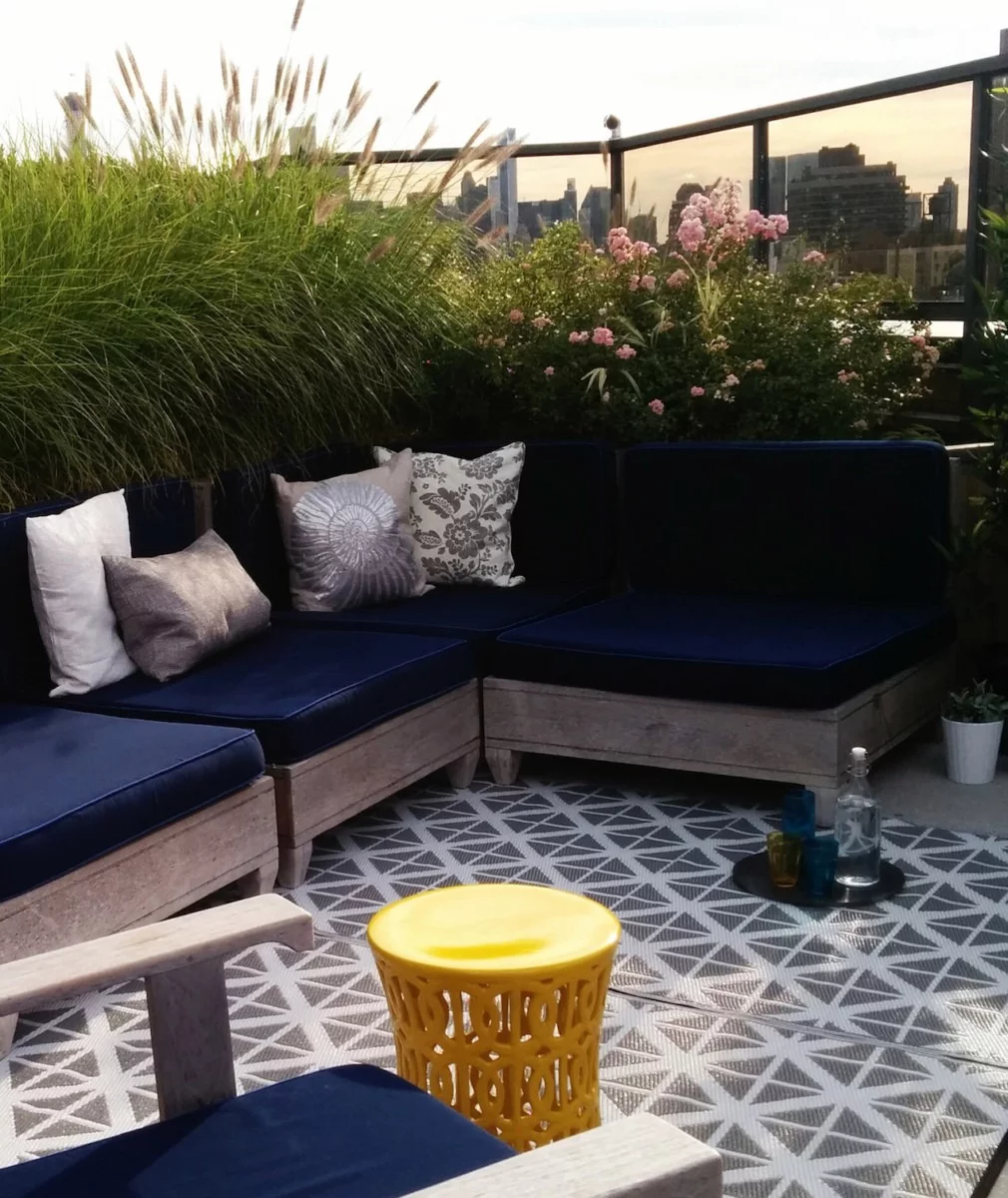 Ultimate style guide to adding Persian and Oriental rugs to your home yet keep it fresh and modern by Interior Stylist Maxine Brady from WeLoveHomeBlog.
