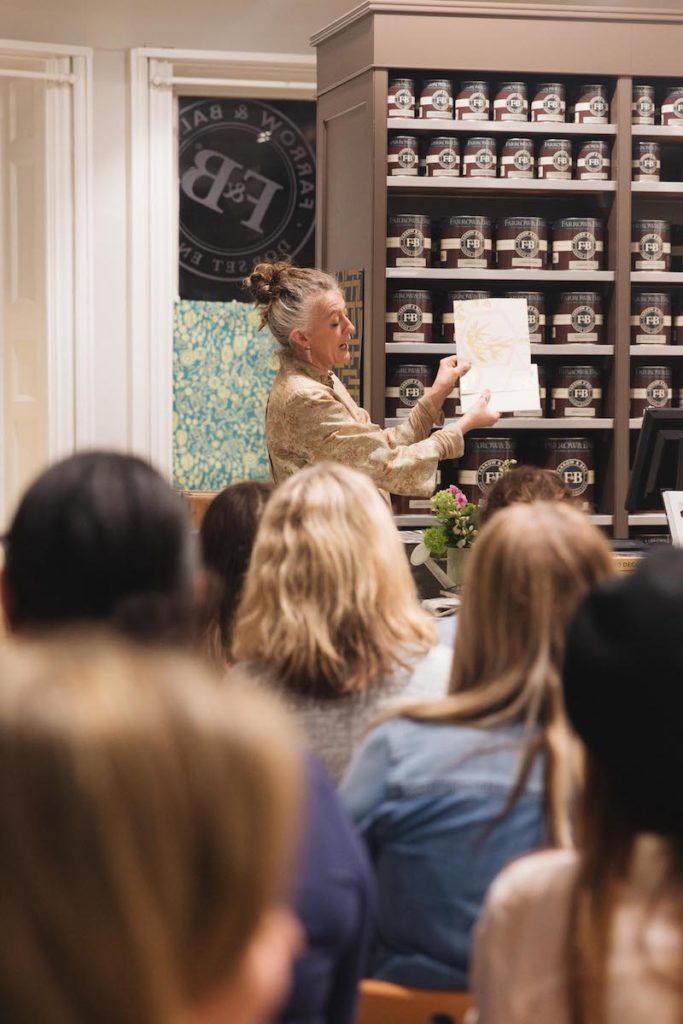 What is The Secret Styling Club?  They are workshops hosted by interior stylists Maxine Brady and Laurie Davidson - who run fun, interactive and creative and capture - the first one was hosted at Hove Farrow and Ball 