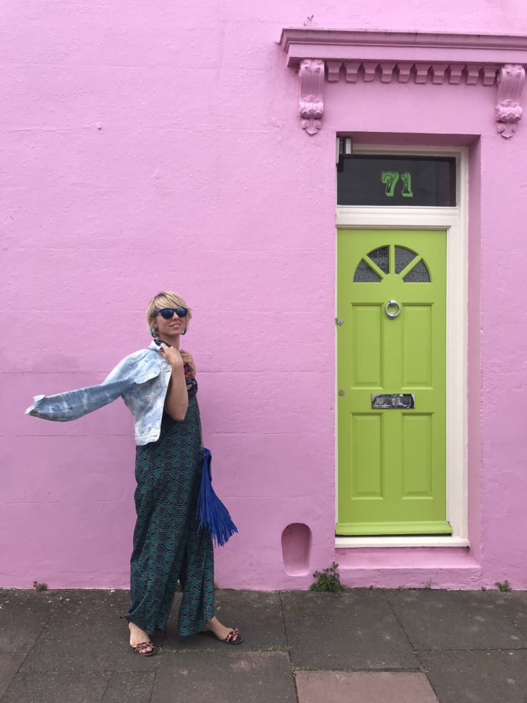 Top 10 tips on how buy vintage clothing that really suits you whatever your size or age by award winning lifestyle blogger Maxine Brady from We Love Home