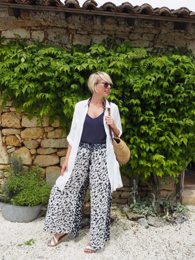 Lifestyle blogger Maxine Brady shares her summer style rules so that you can have the effortless looks for your holiday look.