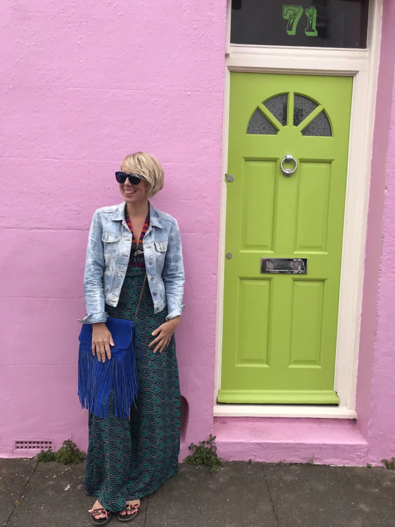 Here are my top 10 expert tips on how to really start buying vintage clothing by lifestyle blogger Maxine Brady
