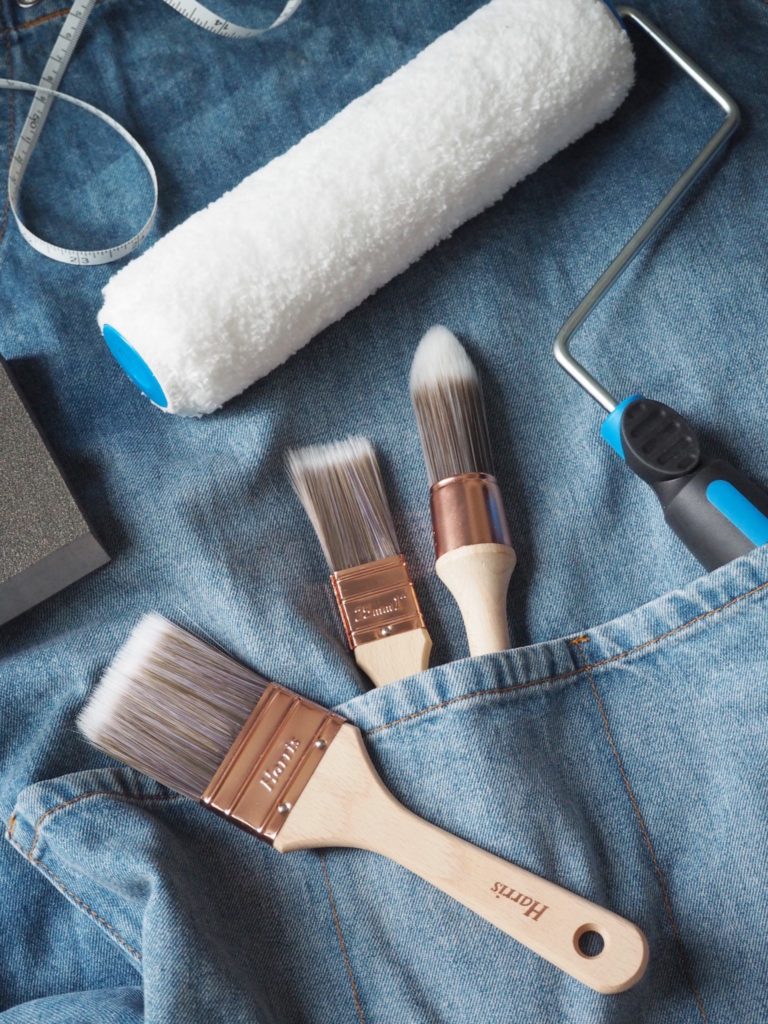 3 rules For Picking The Perfect Paint Brush for your next home decorating project by interior stylist and homes blogger, Maxine Brady from We Love Home.