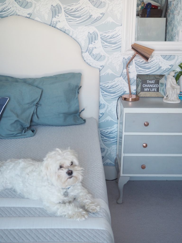 Review of the Leesa mattress with a special discount code to get £100 off your purchase by interior stylist, Maxine Brady from We Love Home blog. 