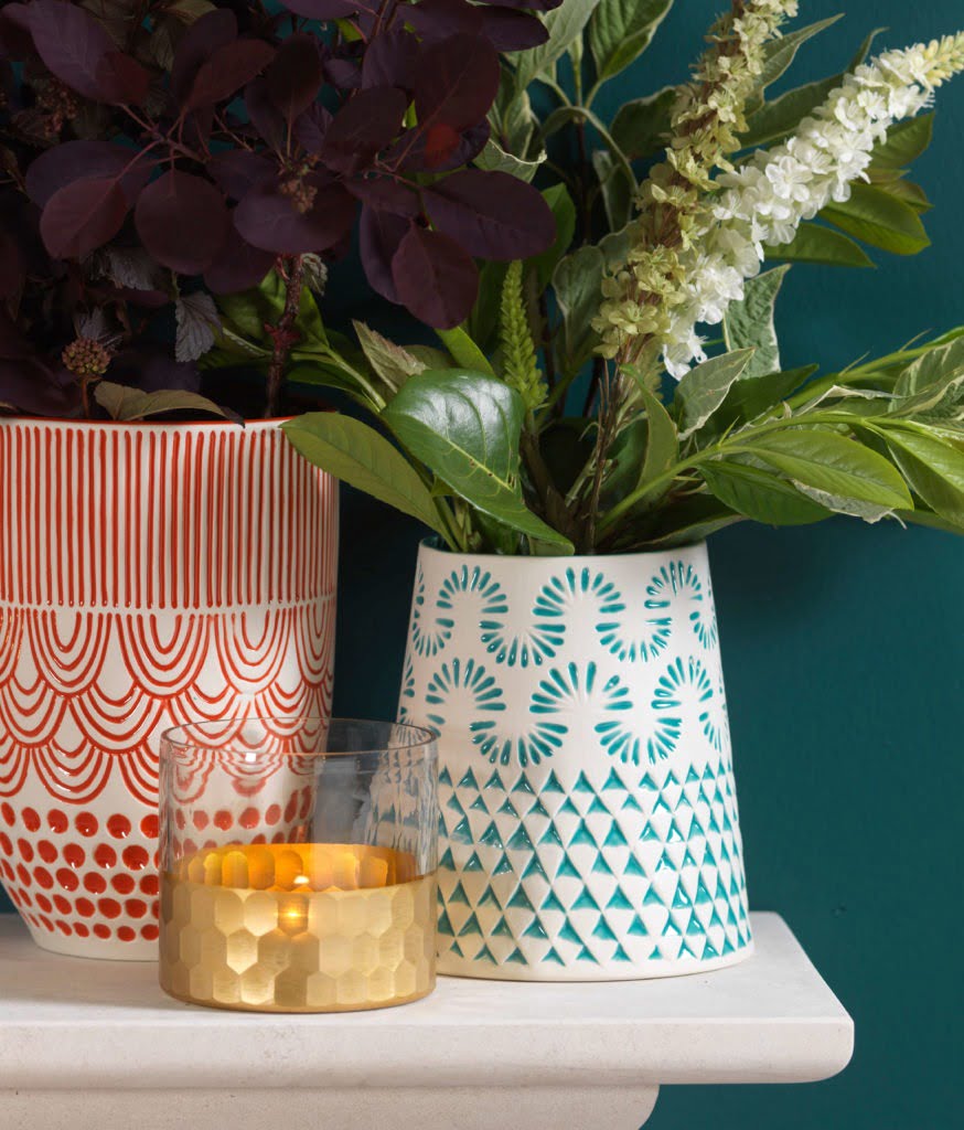 In this post, Interior Stylist Maxine Brady picks out her highlights from Traidcraft new homeware collection so you can style your very own fair trade home
