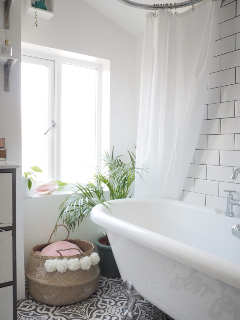 How to update your bathroom on a budget with these simple styling ideas that will transform your room from styist & lifestyle blogger Maxine Brady