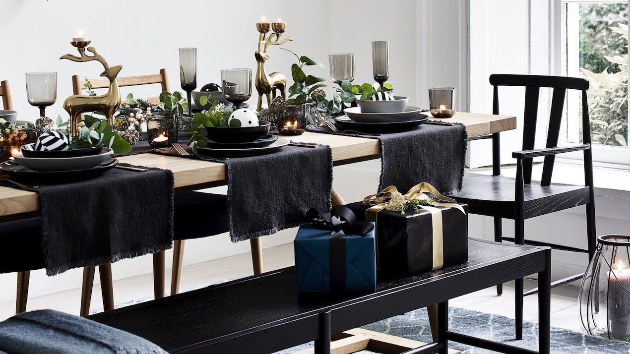 Interior Stylist & Lifestyle Blogger Maxine Brady walks you through three Christmas dining trends with styling tips to get a Pinterest-perfect dining table.