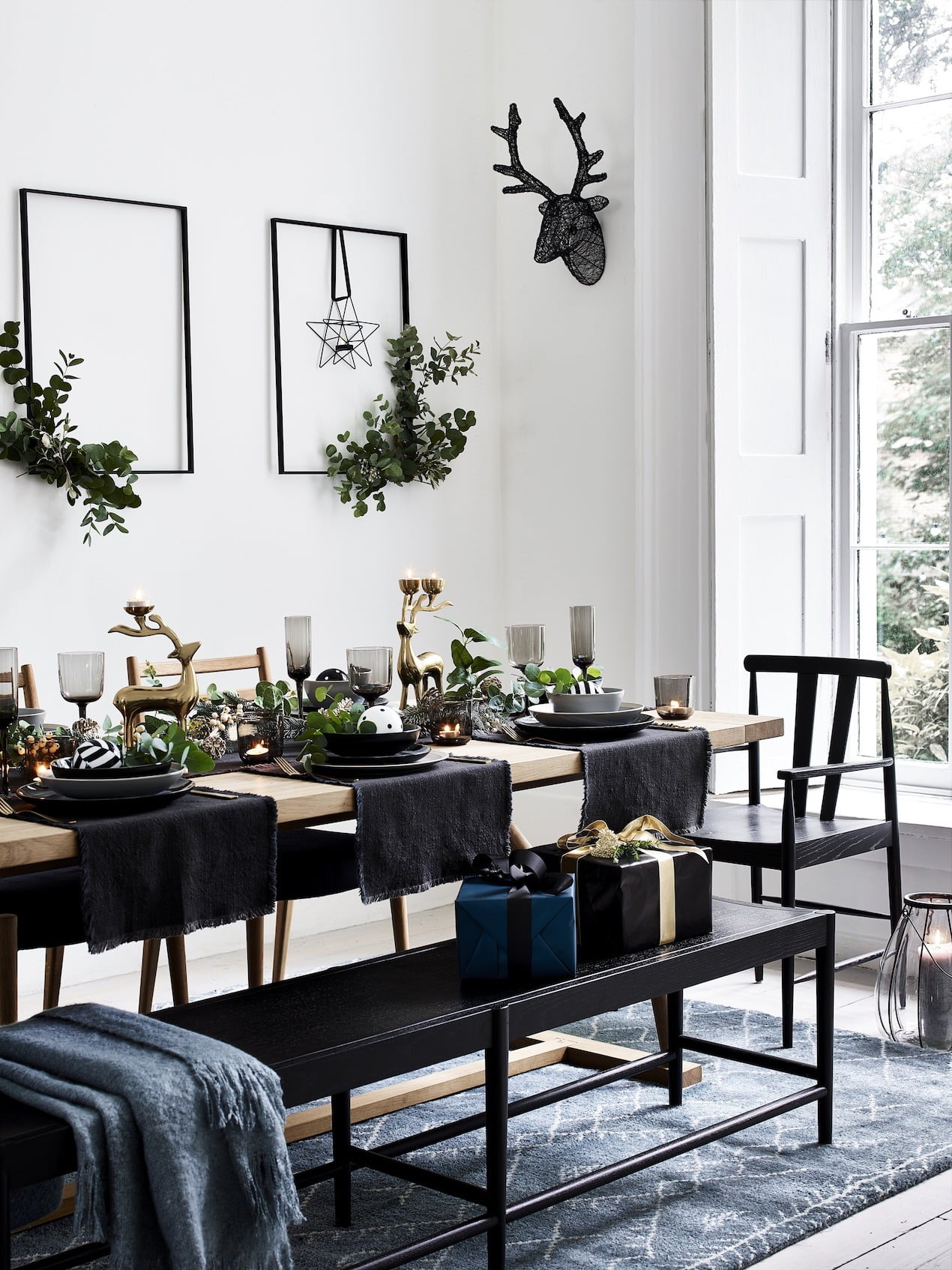3 Stylish Christmas Dining Trends | Maxine Brady