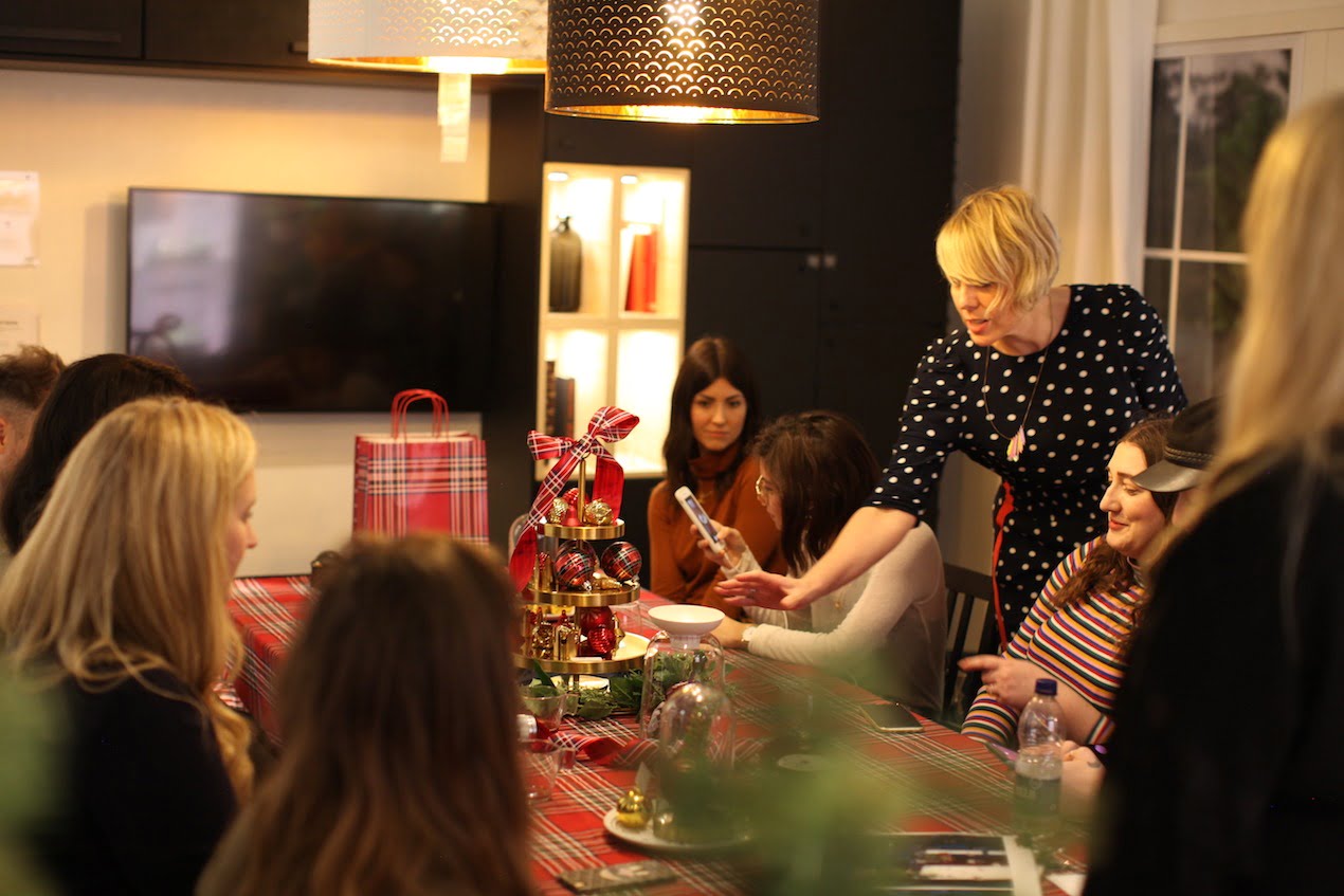 IKEA and Secret Styling Club host a festive feast workshop for a select group of influencers to show how you can style your home ready for Christmas.