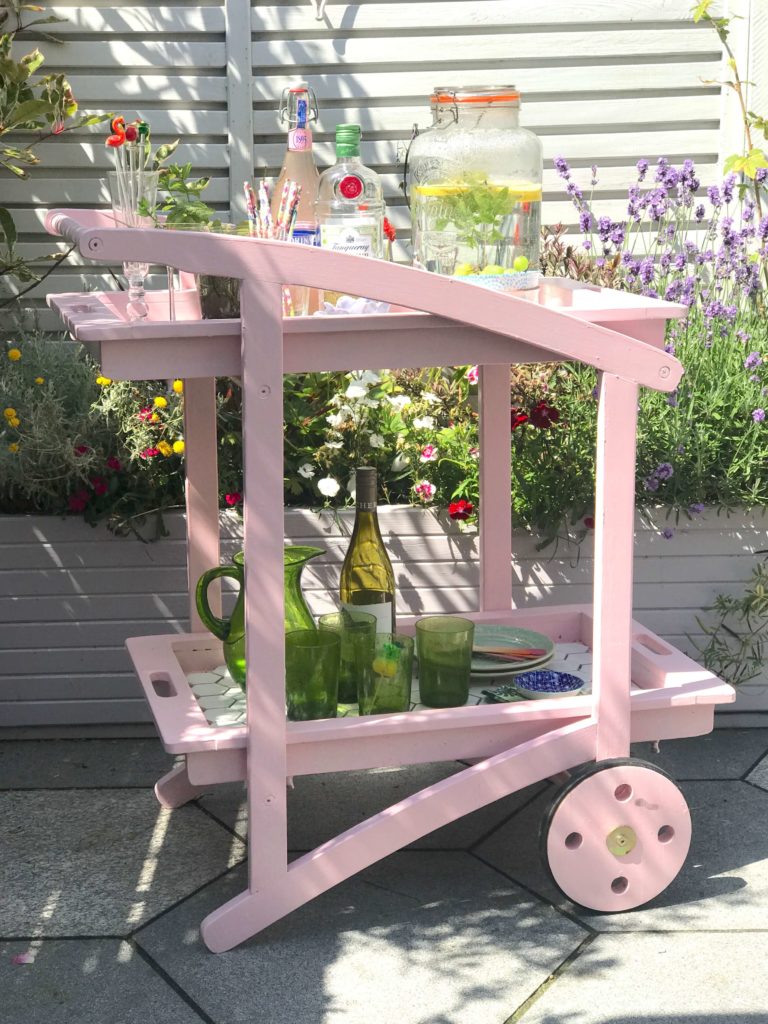 Today, I've gathered 5 great ideas for styling an outdoor bar cart this Summer says interior stylist Maxine Brady from We Love Home Blog