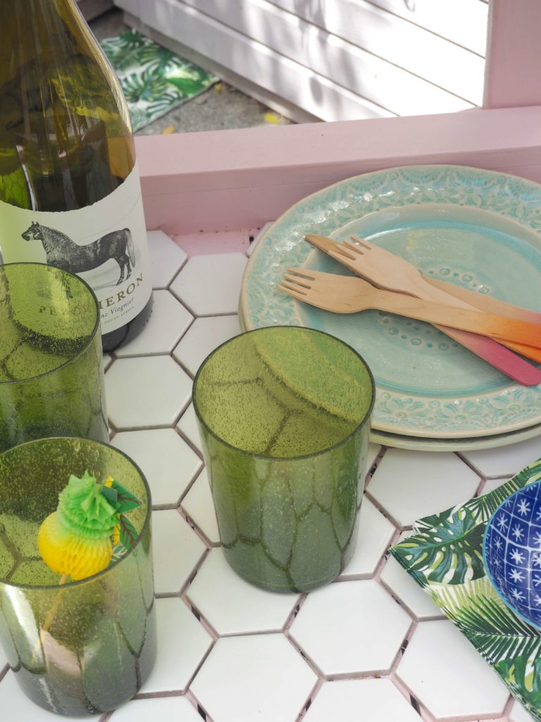 picnicware for summer with ombre cutlery