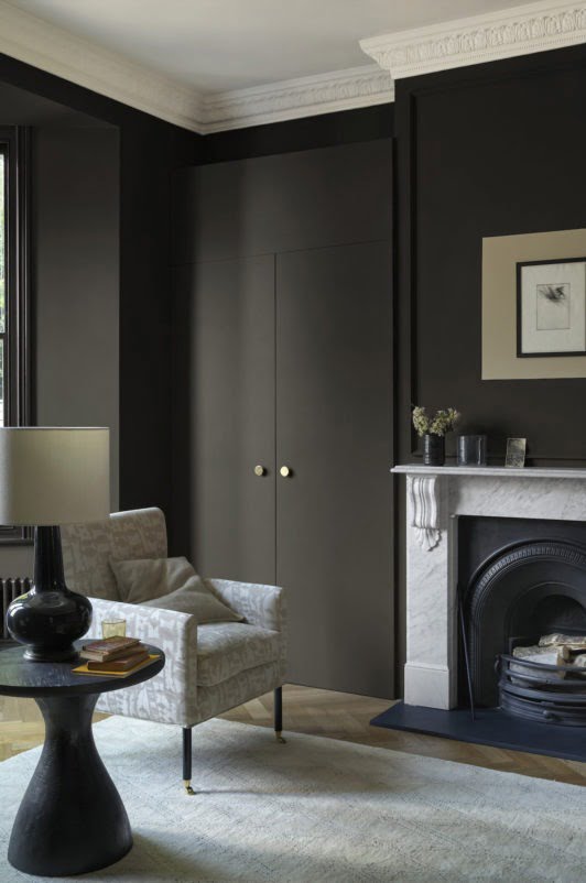 11 Chic Rooms That Will Make You Want To Paint Your Walls Dark / AD ...