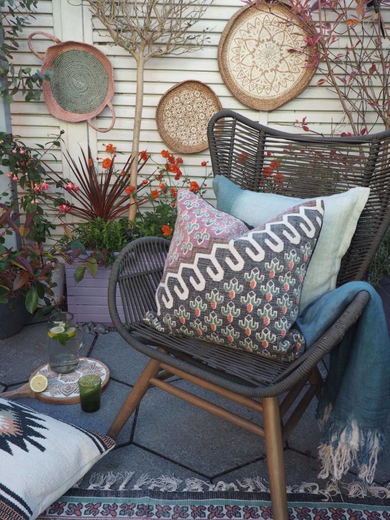 Here are my 4 easy-to-follow styling ideas so you can transform your outdoor area ready for endless summer garden parties. Summer is officially here!