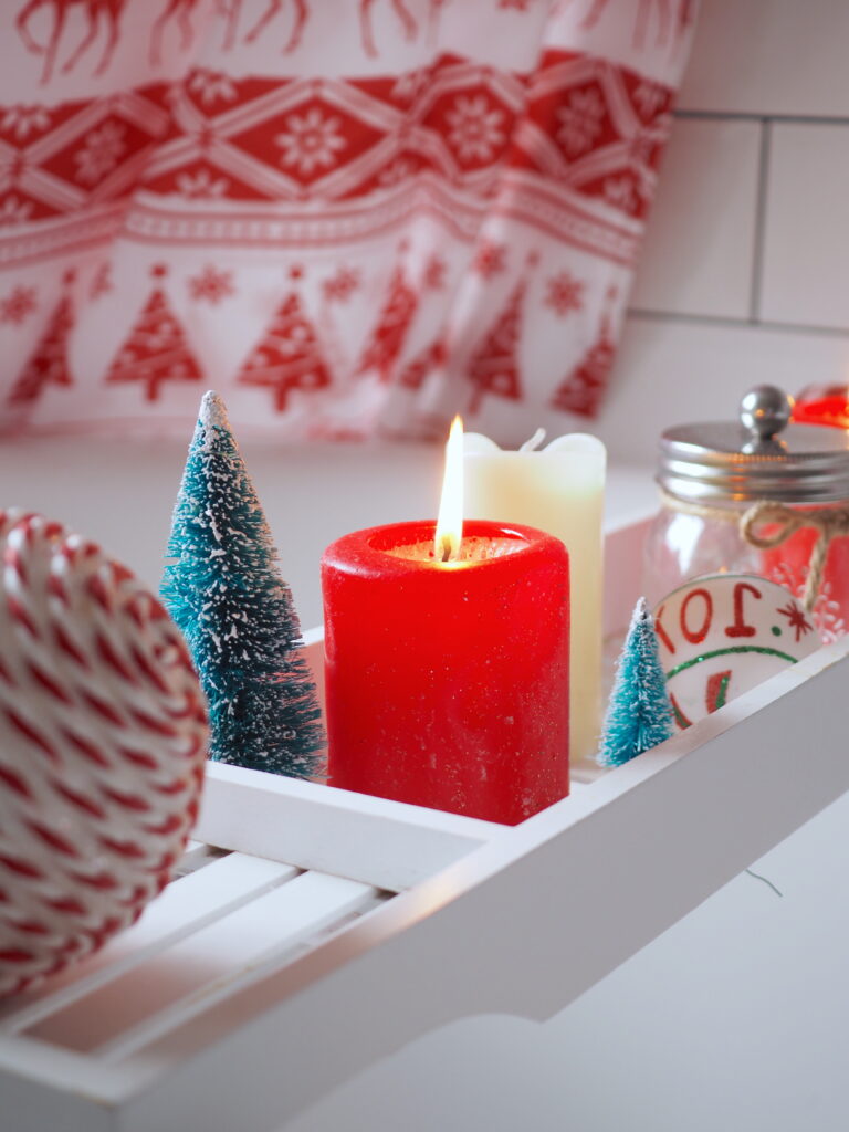 Christmas bathroom styling ideas, red and white christmas bathroom, christmas decorations, christmas bath mat, christmas shower curtain, festive bathroom, christmas towes with Triton Showers bathroom competition 