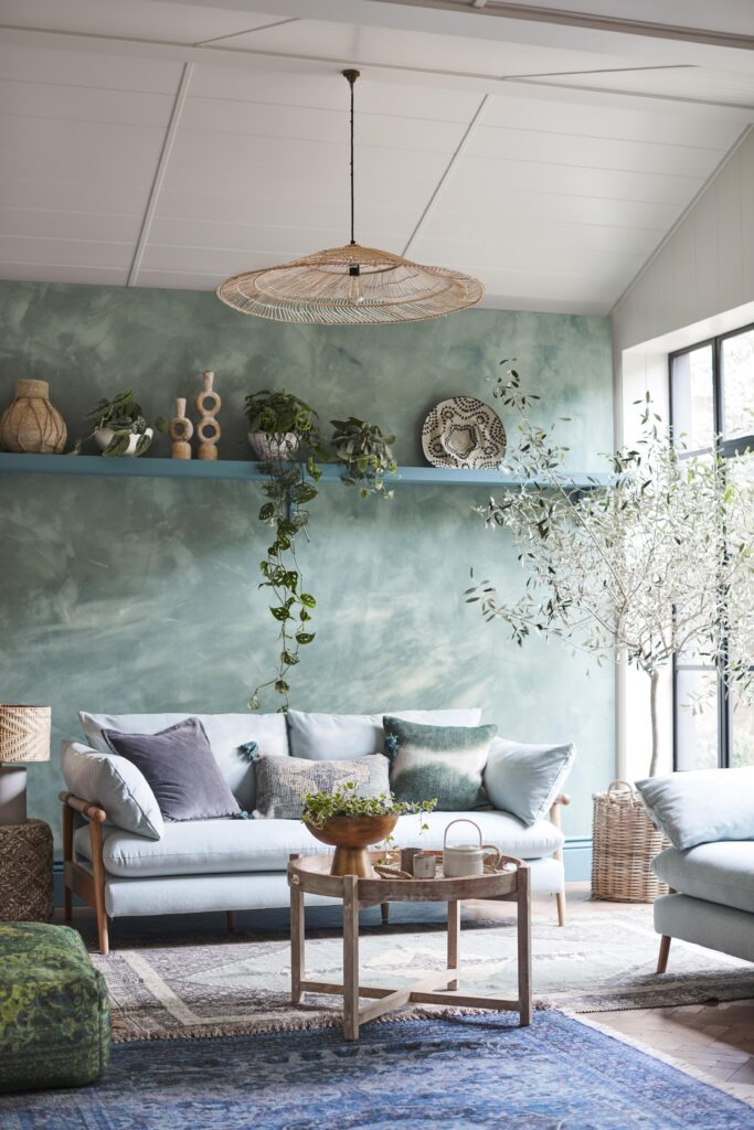 HOW TO DECORATE WITH COLOUR – 3 GOLDEN RULES teal living room, living room ideas, modern living room space, living room design, plants in rooms. boho living room