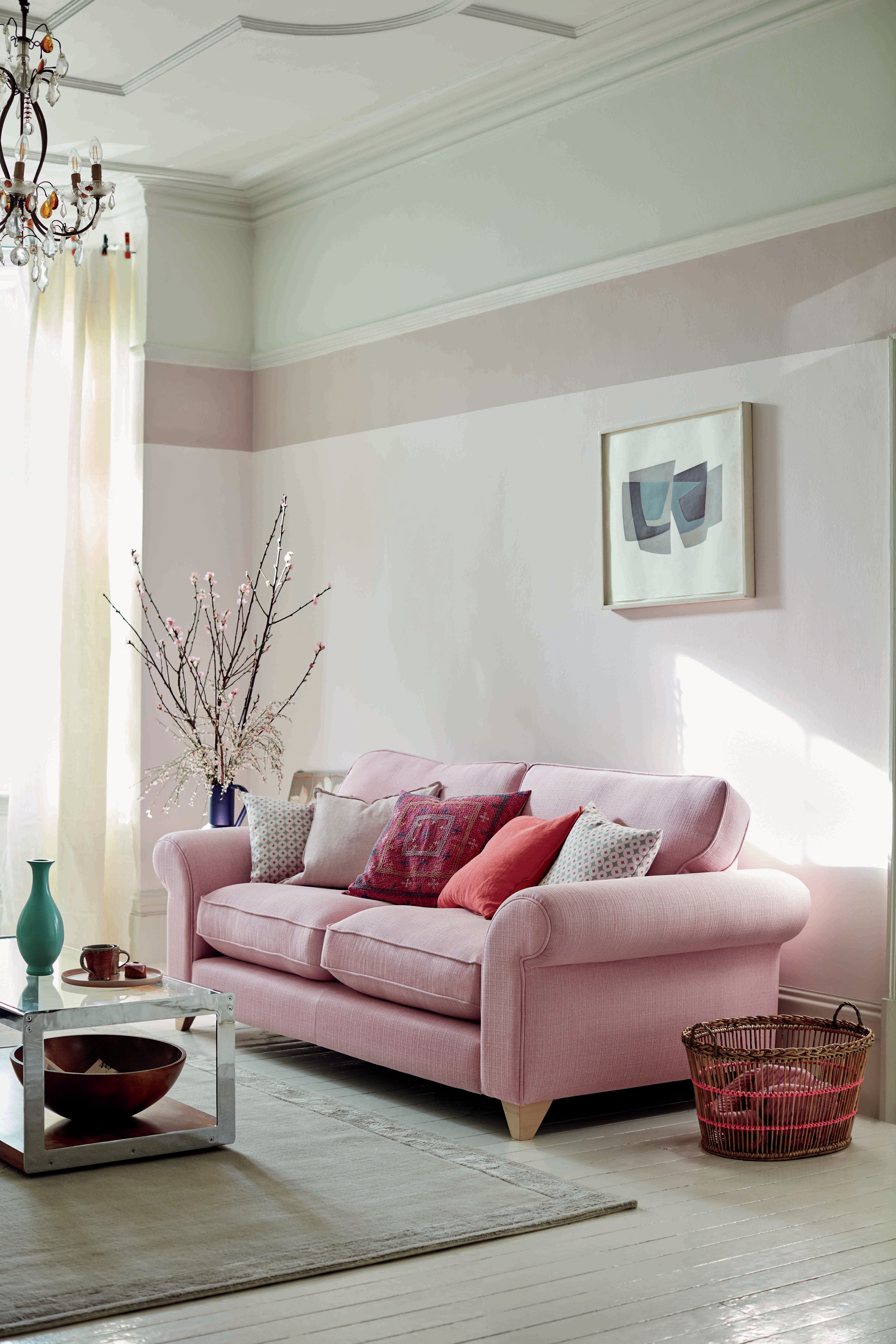 Discover how to pick the best paint colours for every tricky room like living rooms, living spaces, family rooms and neutral spaces in your home with expert advice from Interior Stylist Maxine Brady with pink paint colours, blue interiors