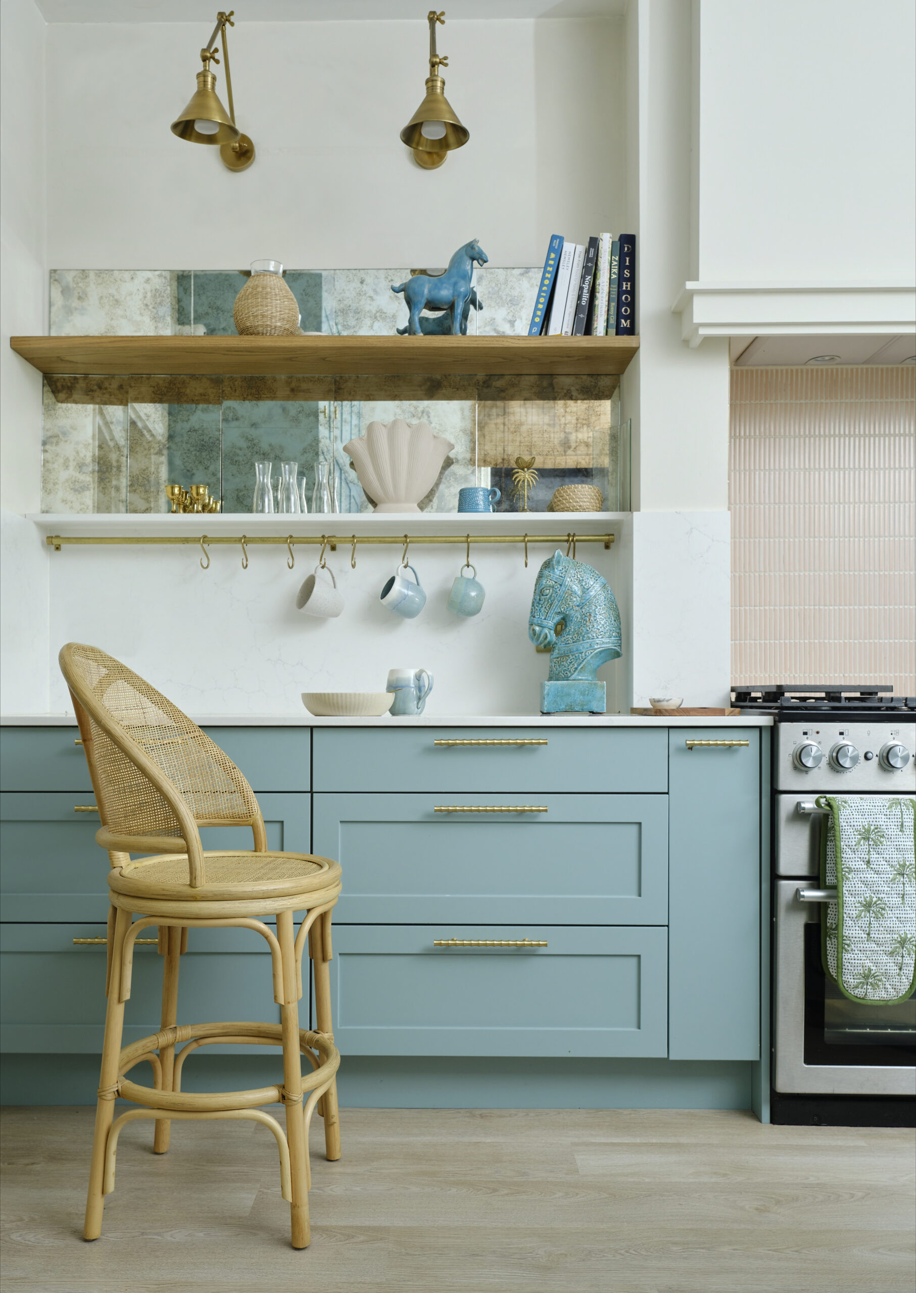 75 Turquoise Kitchen with Colored Appliances Ideas You'll Love - January,  2024