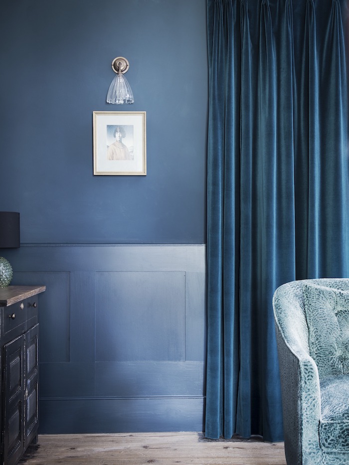 Thinking of selling up? Avoid these 6 popular paint colours that will devalue your home, put off potential buyer and slow down your house sale, says interior stylist Maxine Brady.