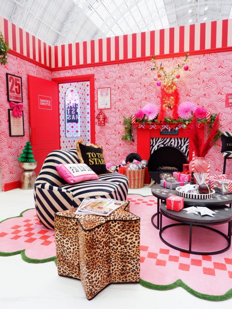 If you’ve ever dreamed of a New Year’s Eve party that’s bursting with colour, sparkle, and personality, then you’re going to love the NYE room How to Home podcast created at the Christmas Ideal Home Show.