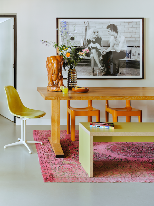 the coolest homes, the ones that feel effortlessly stylish and expensive always have used this one clever interior design trick: they use white paint.