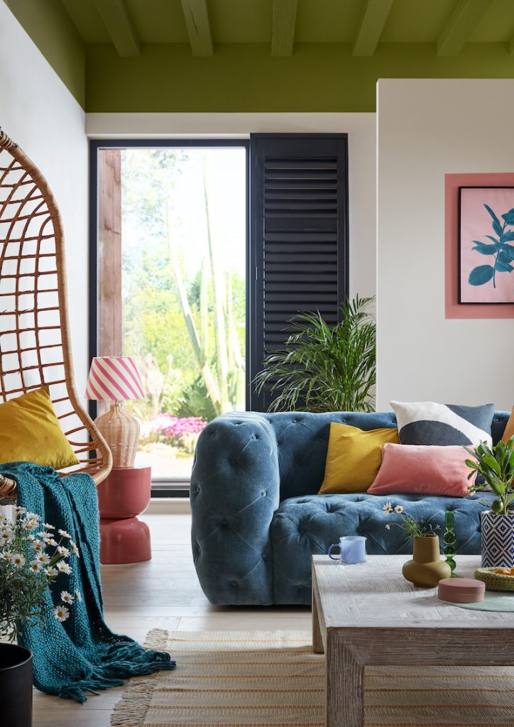 the coolest homes, the ones that feel effortlessly stylish and expensive always have used this one clever interior design trick: they use white paint.