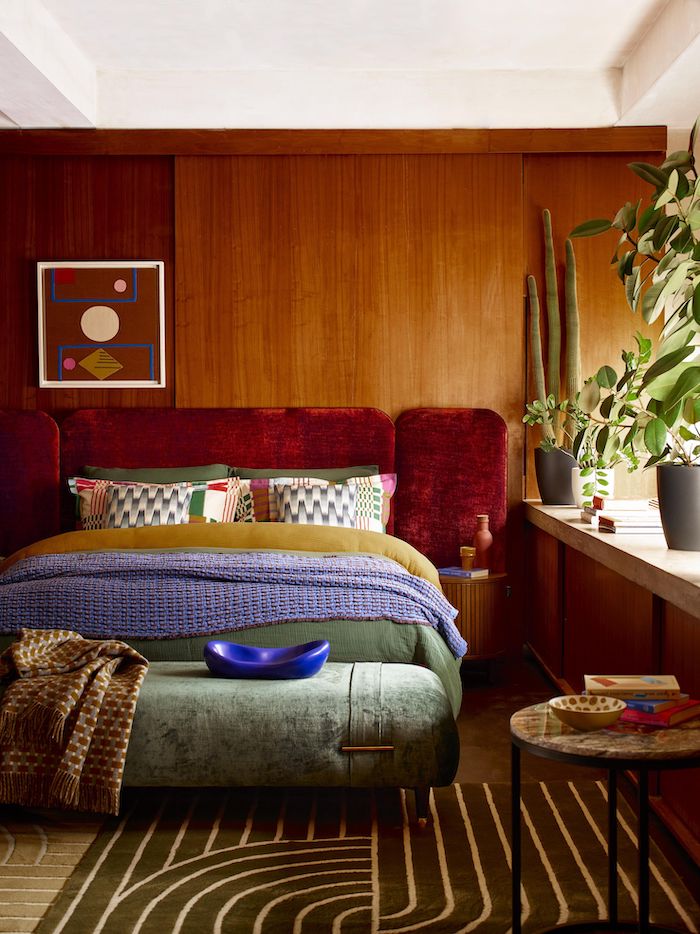 Discover the best autumn home décor ideas with interior stylist Maxine Brady who shares her home decor hacks so that you can create a snug seasonal home.
