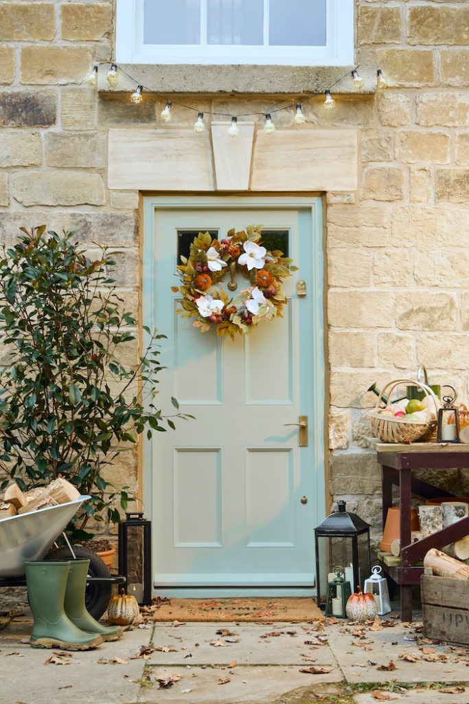 Discover the best autumn home décor ideas with interior stylist Maxine Brady who shares her home decor hacks so that you can create a snug seasonal home.