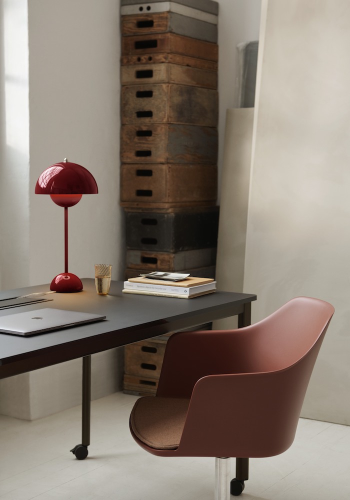 London based interior stylist Maxine Brady shares 6 home office ideas for small spaces which are all stylish, clever and practical tips for UK homes.