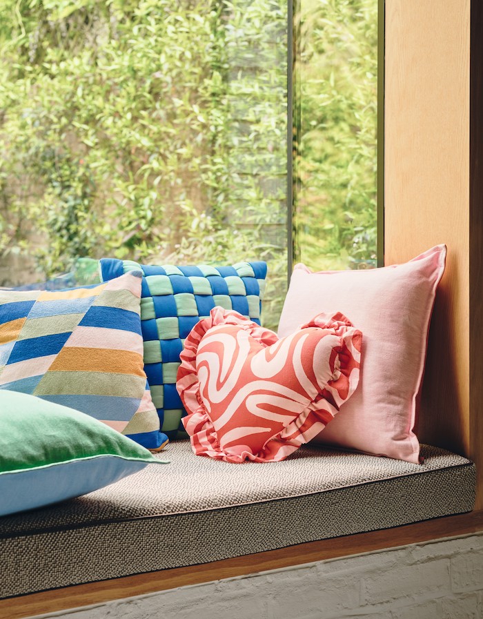 Here are my five easy ways to bring colourful interiors, personality and happiness into your home this season with dopamine decor