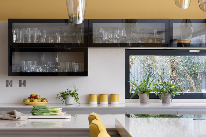 Interior stylist Maxine Brady explains the difference between fixed windows and picture windows with her pros and cons and lots of visual inspiration too so you can choose the right one for your home renovation.