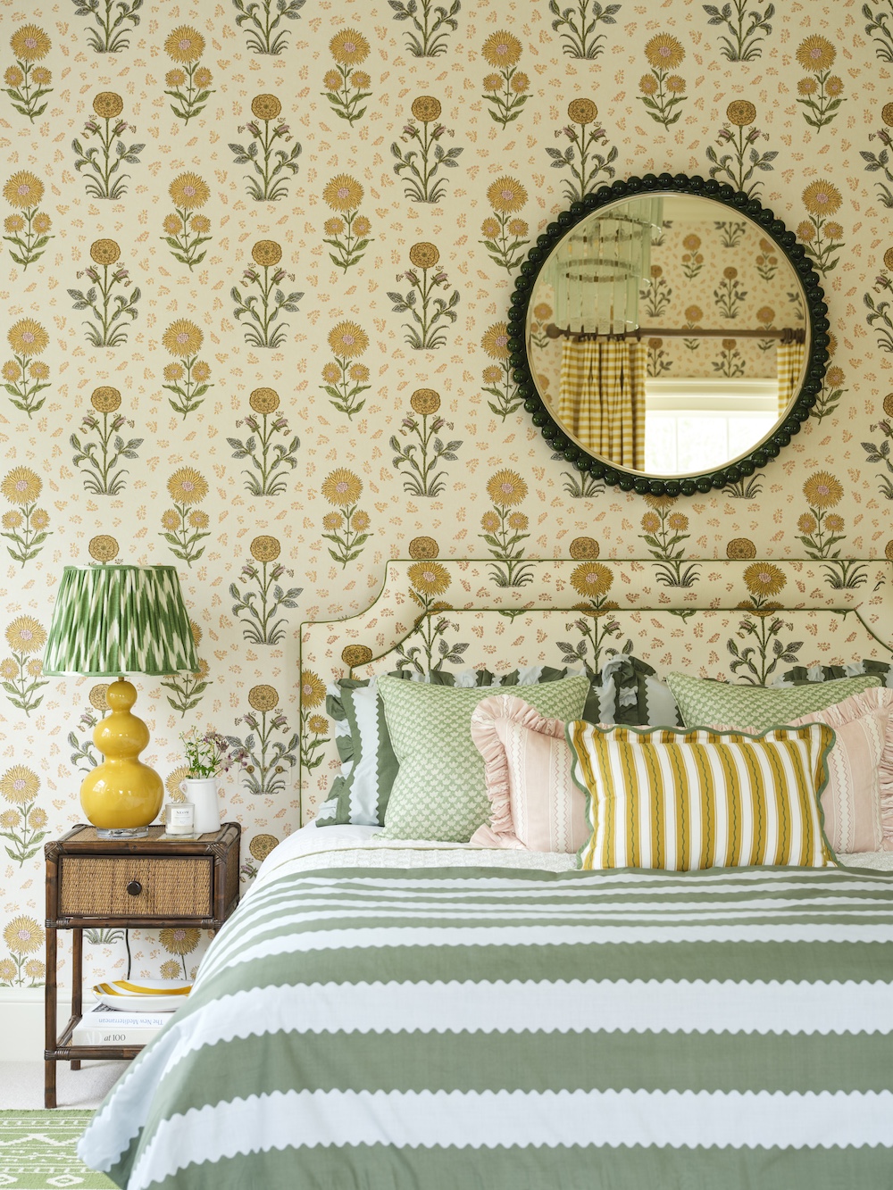 Interior stylist and editor Maxine Brady shares her 6 vintage wallpaper ideas so that you can pick the right print for your home.