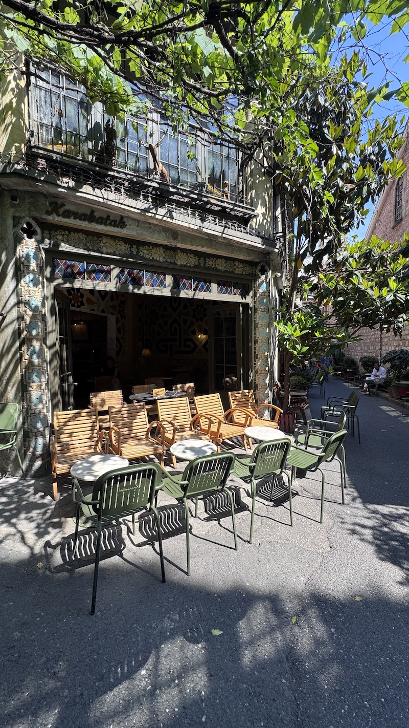 Istanbul On A Budget: On How To Have A Luxury Trip Without Spending A Fortune