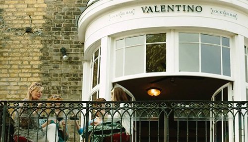 As Brighton local. here are 12 of my favourites, from leafy courtyards to proper rooftop bars with sea views. 
