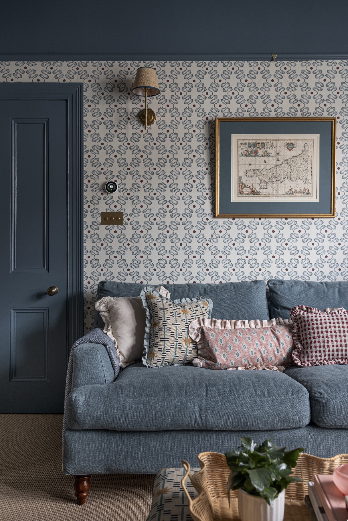 Behind the scenes of interior designer photoshoot styling with Maxine Brady, shooting two South London projects for Kat Wightman for Ideal Home magazine, portfolio and social media.