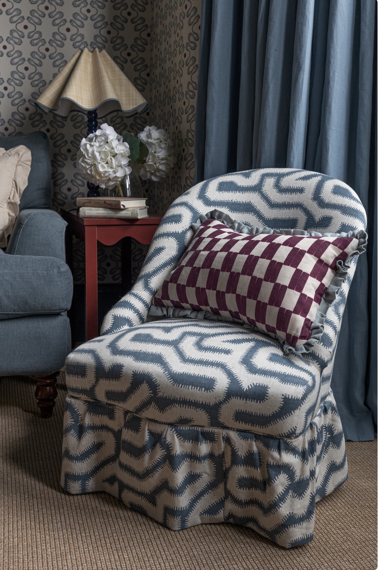Behind the scenes of interior designer photoshoot styling with Maxine Brady, shooting two South London projects for Kat Wightman for Ideal Home magazine, portfolio and social media.