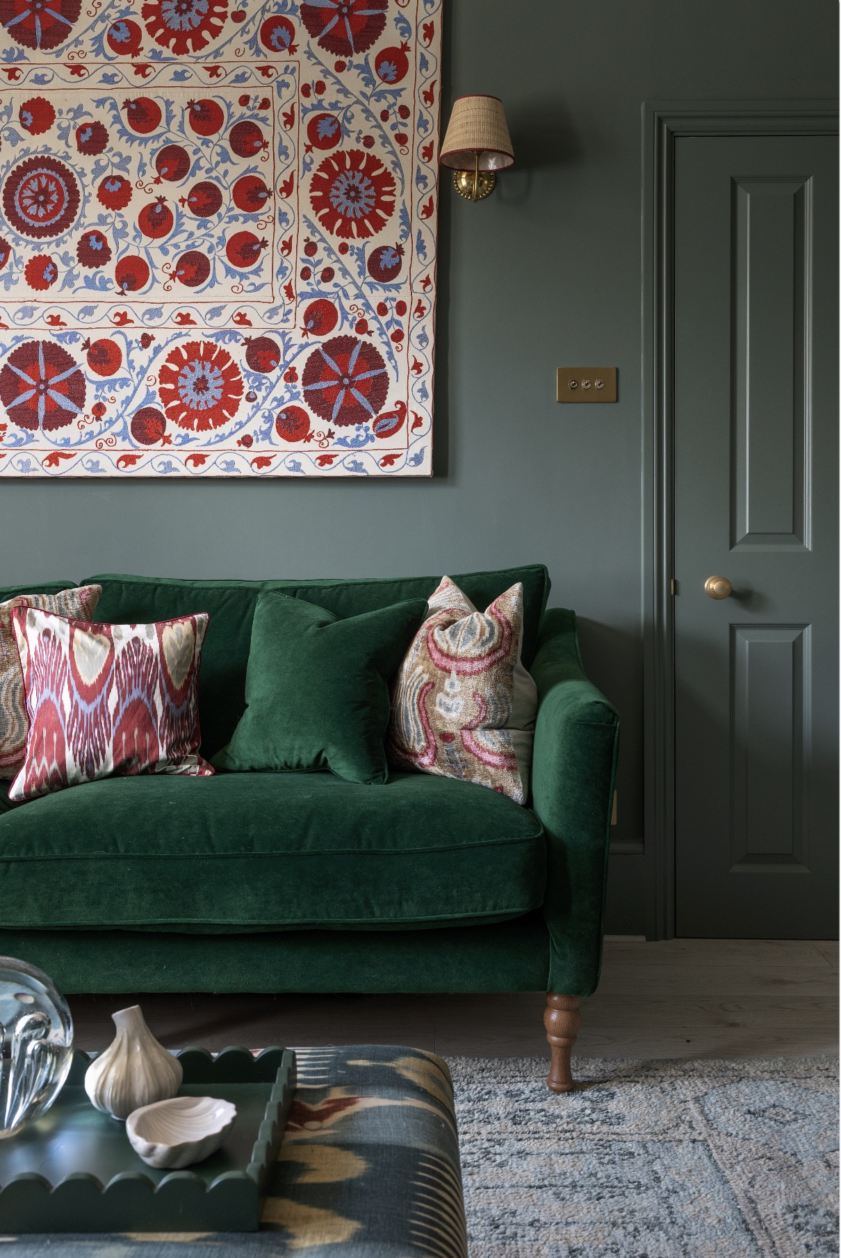 Behind the scenes of interior designer photoshoot styling with Maxine Brady, shooting two South London projects for Kat Wightman for Ideal Home magazine, portfolio and social media.
